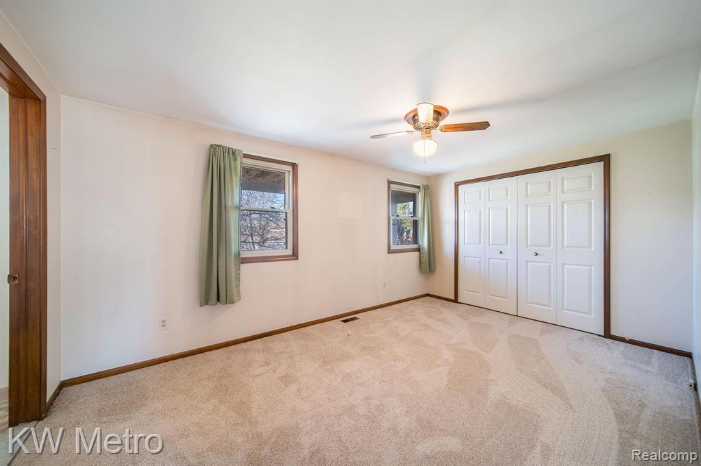 1206 Hathaway Rising Rochester Hills, MI 48306 - Photo 17 of 25