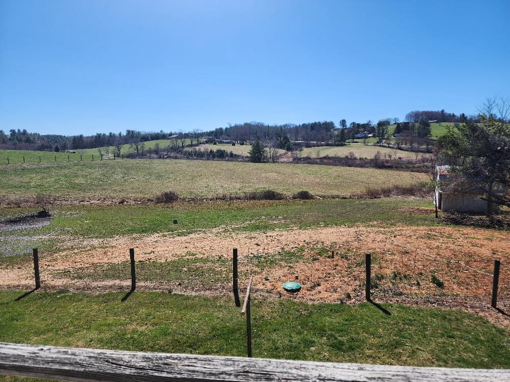 332 Fairview Road Galax, VA 24333 - Photo 28 of 47 Gallery Image 28