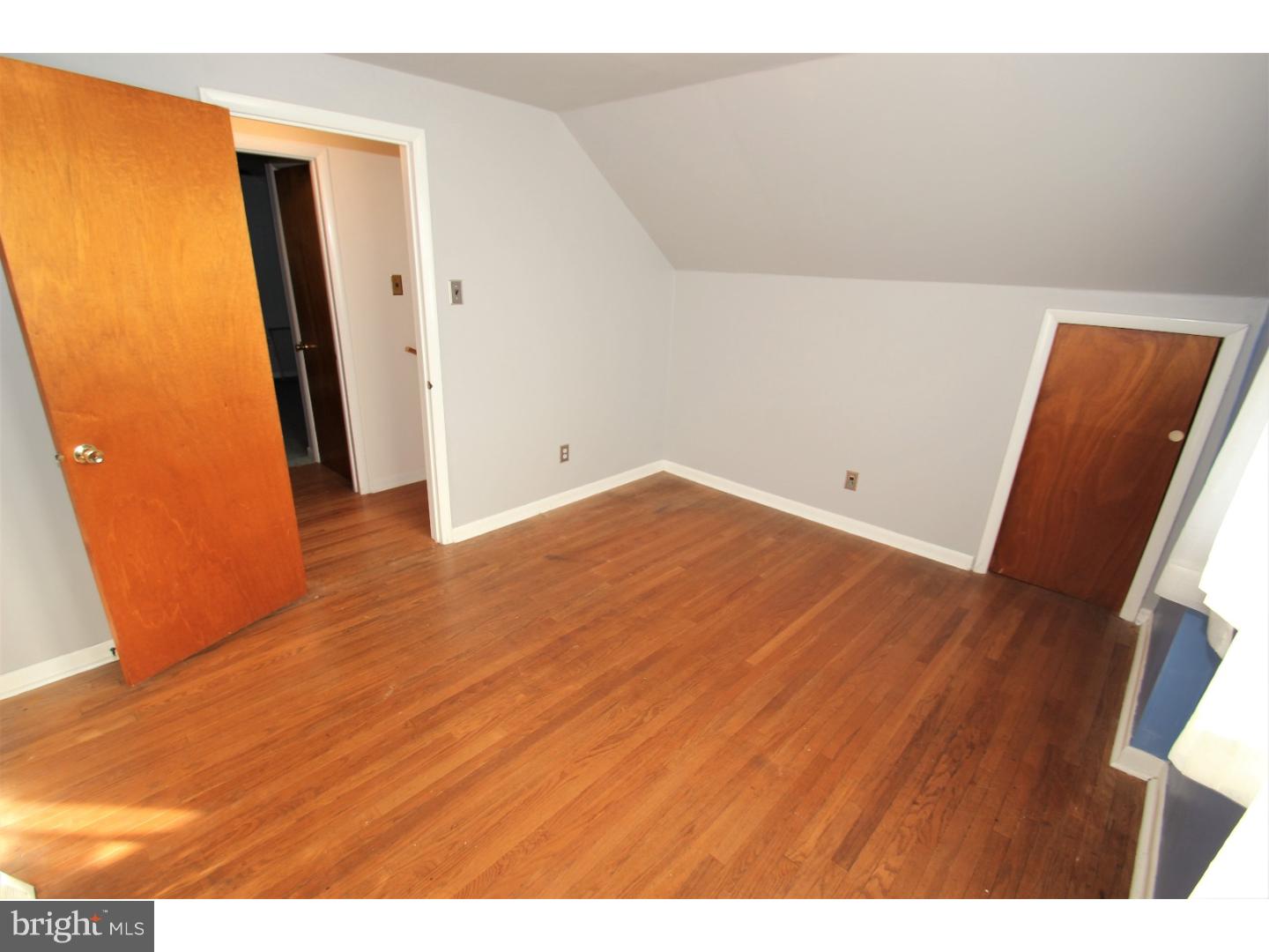 520 Perry Street Ridley Park, PA 19078 - Photo 11 of 17 Bedroom 3