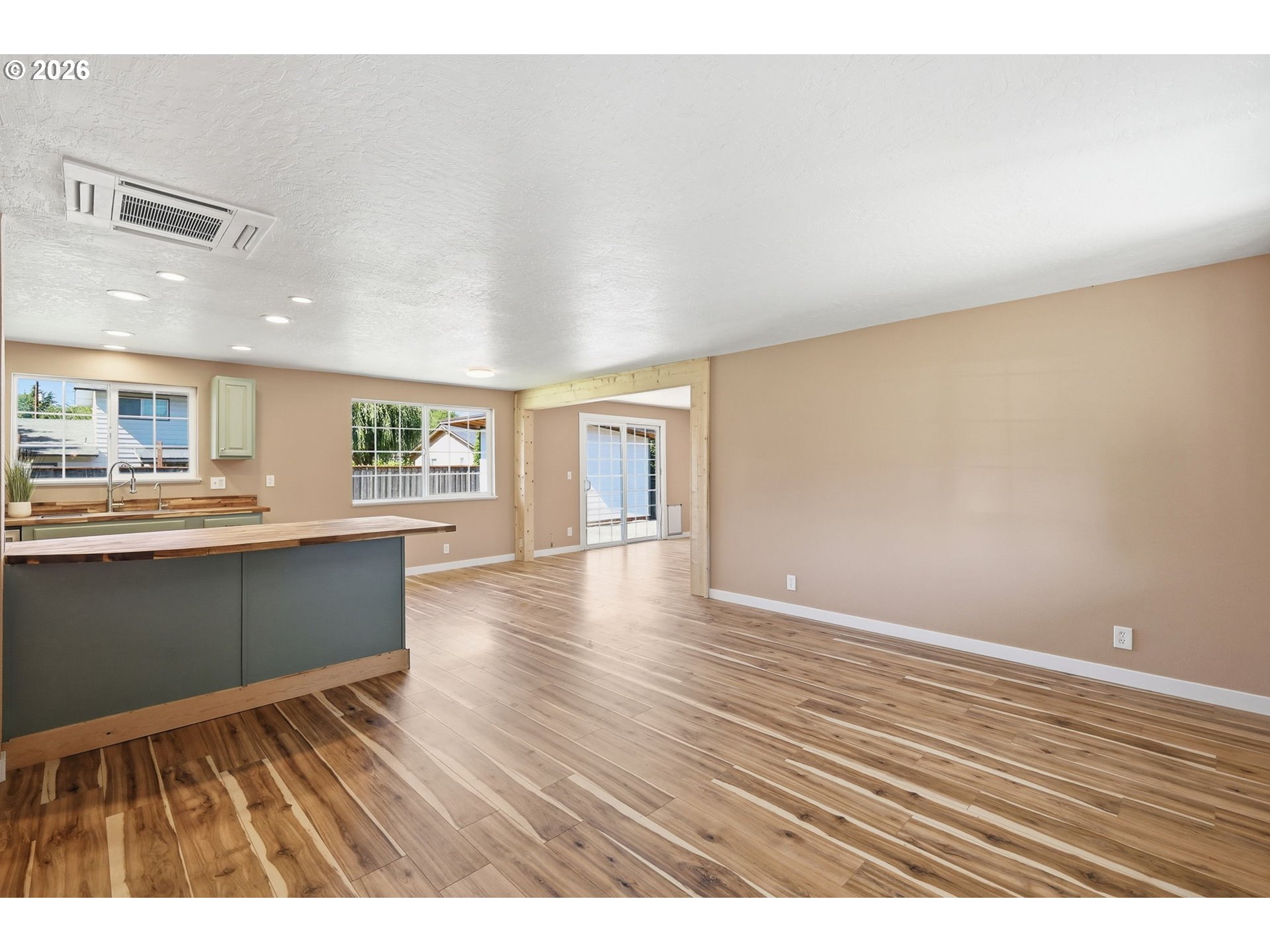 1705 Brewer Avenue Eugene, OR 97401 - Photo 7 of 38