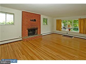 358 Zane Avenue Jenkintown, PA 19046 - Photo 2 of 11