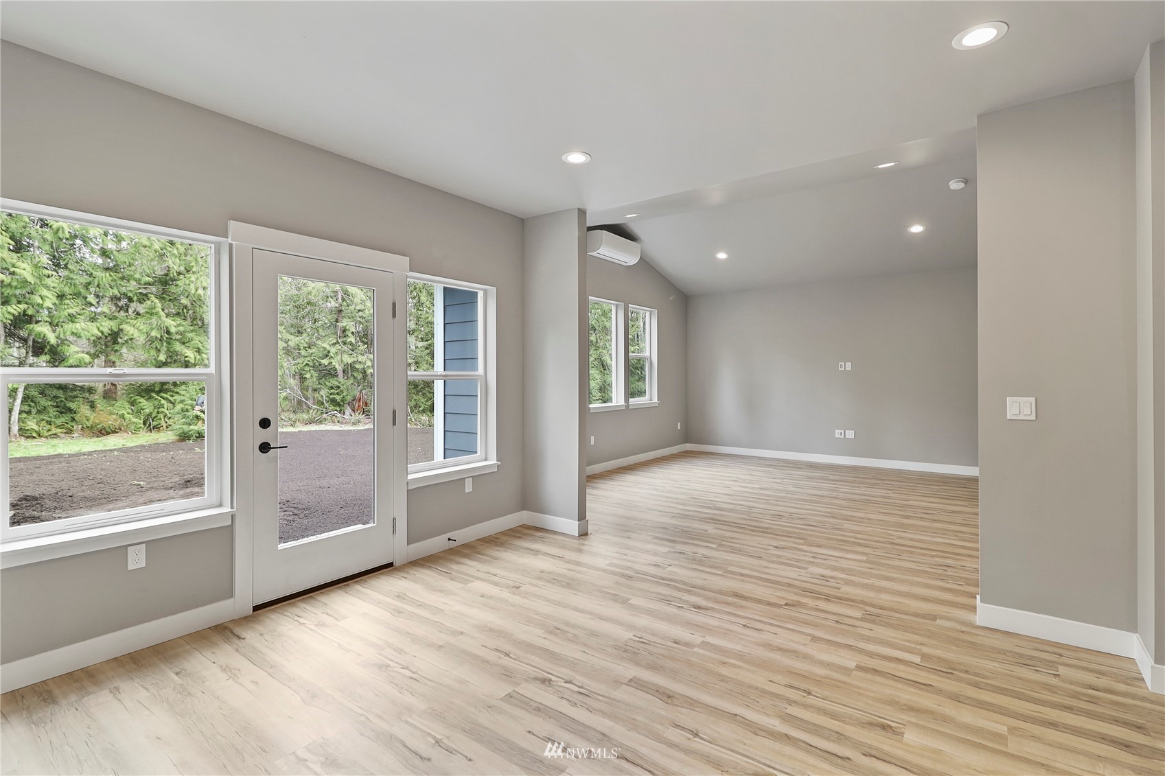 13305 Gibralter Road Anacortes, WA 98221 - Photo 18 of 27 Gallery Image 18
