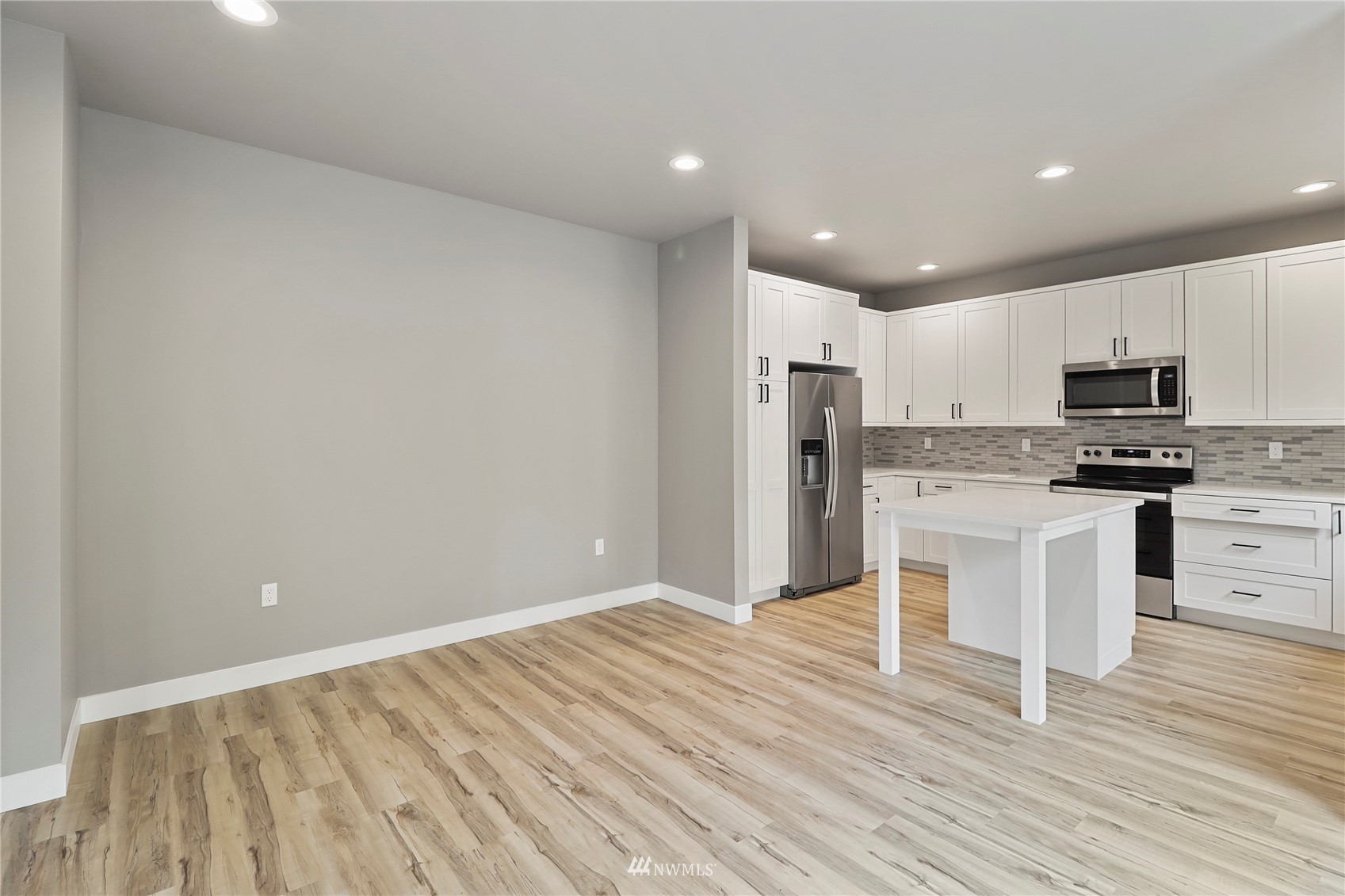 13305 Gibralter Road Anacortes, WA 98221 - Photo 20 of 27 Gallery Image 20