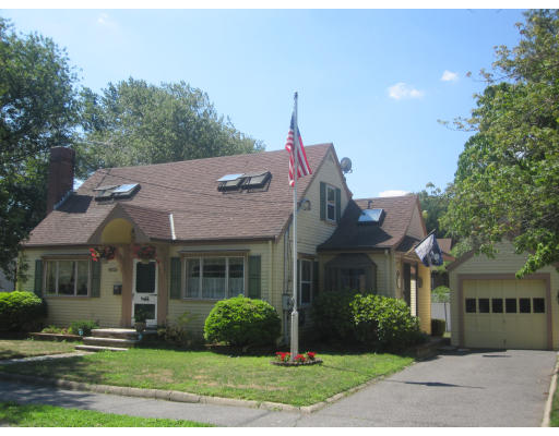 57 Sutcliffe Road Lynn, MA 01904 - Photo 1 of 1 Gallery Image 1