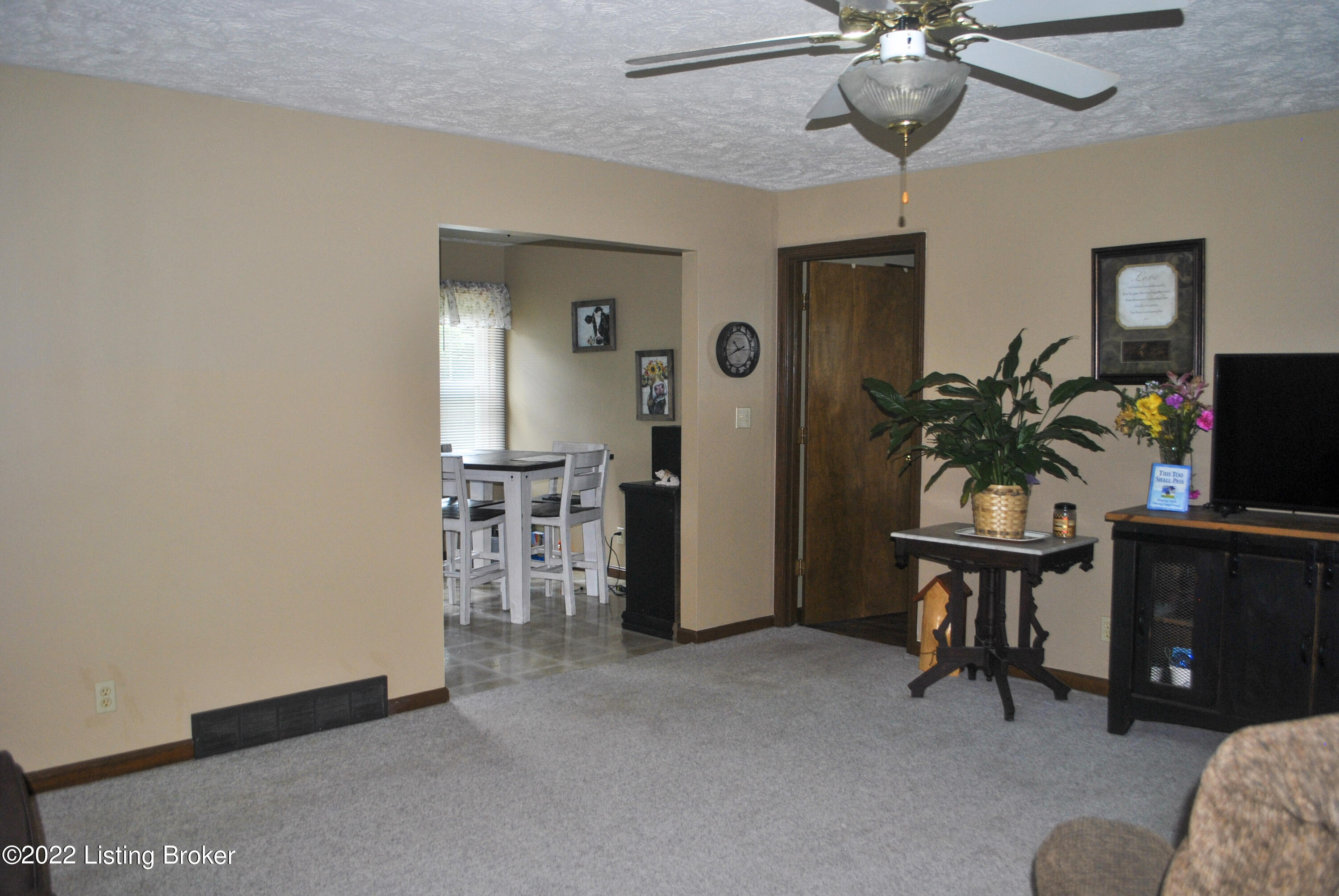 2589 Spurrier Road Big Clifty, KY 42712 - Photo 17 of 28 DSC_0615