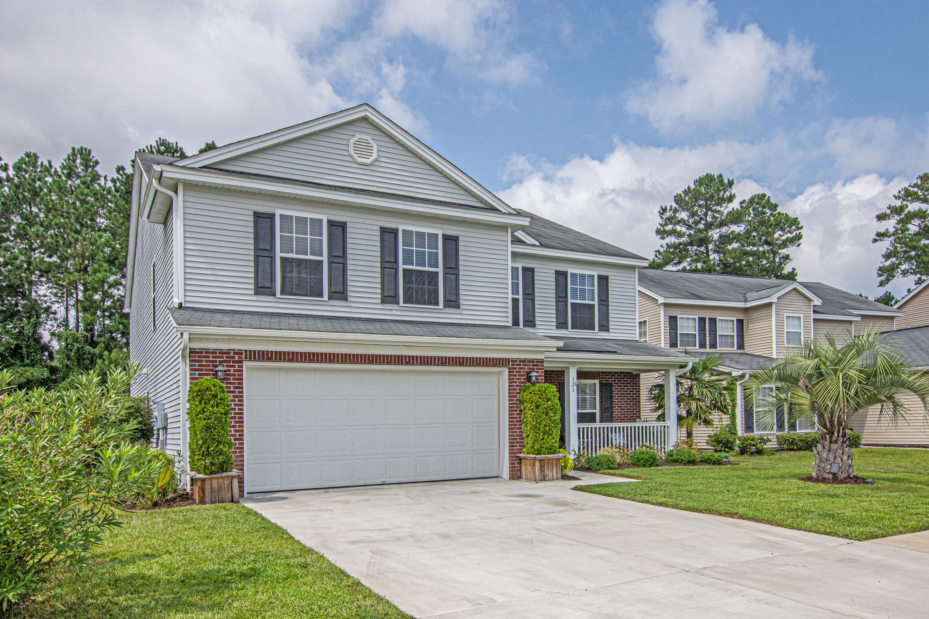 323 Deep River Road Summerville, SC 29486 - Photo 1 of 58 323 Deep River Road