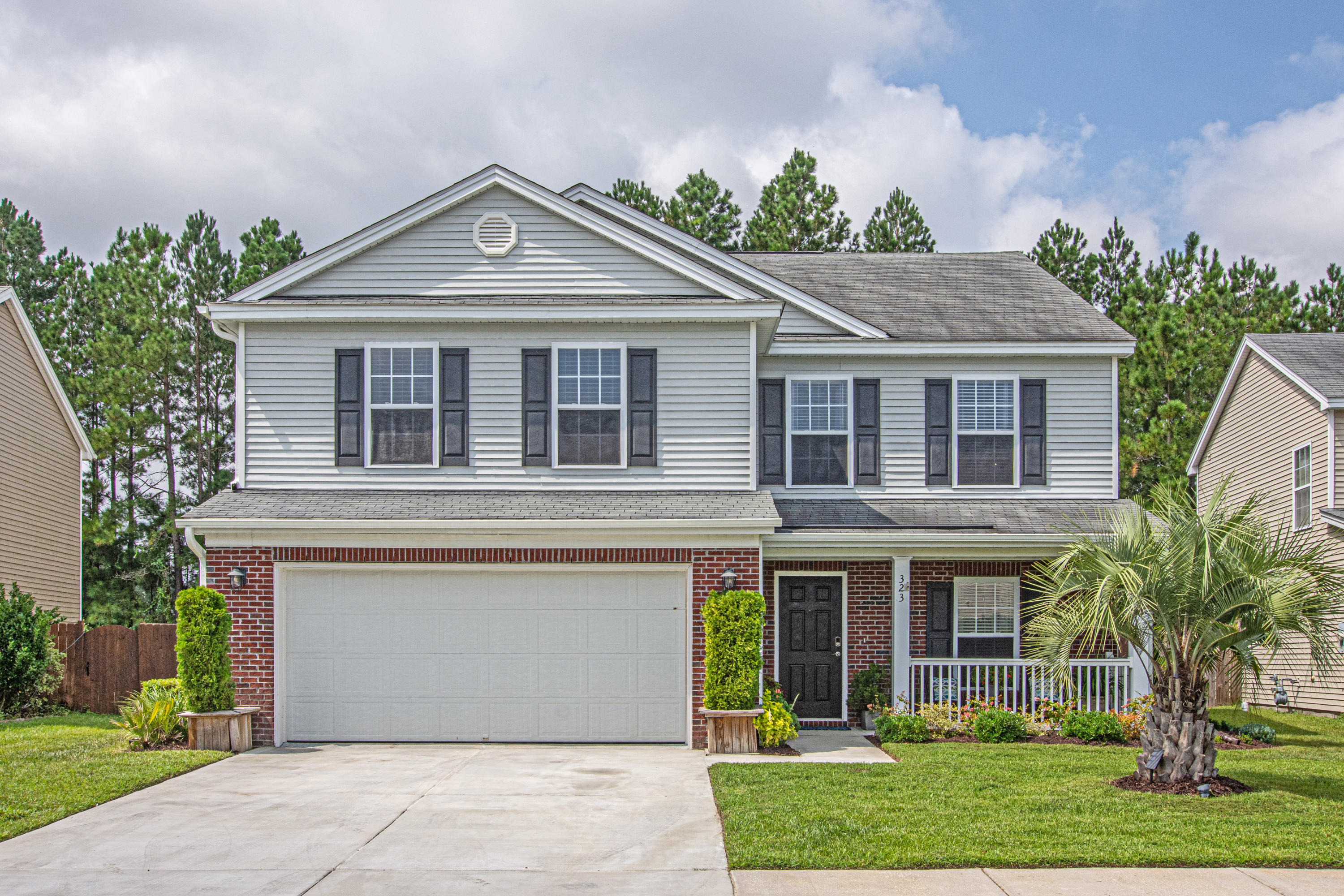 323 Deep River Road Summerville, SC 29486 - Photo 2 of 58 323 Deep River Road