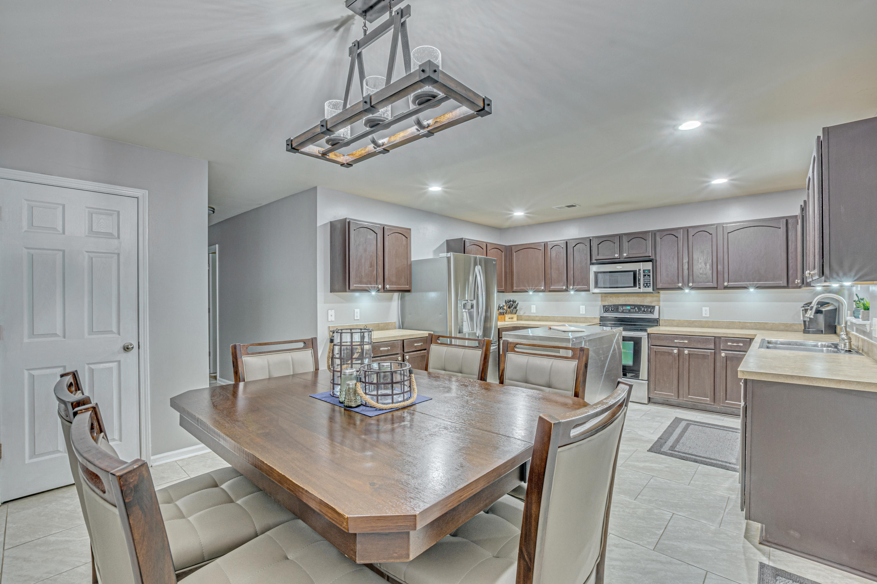 323 Deep River Road Summerville, SC 29486 - Photo 30 of 58 323 Deep River Road