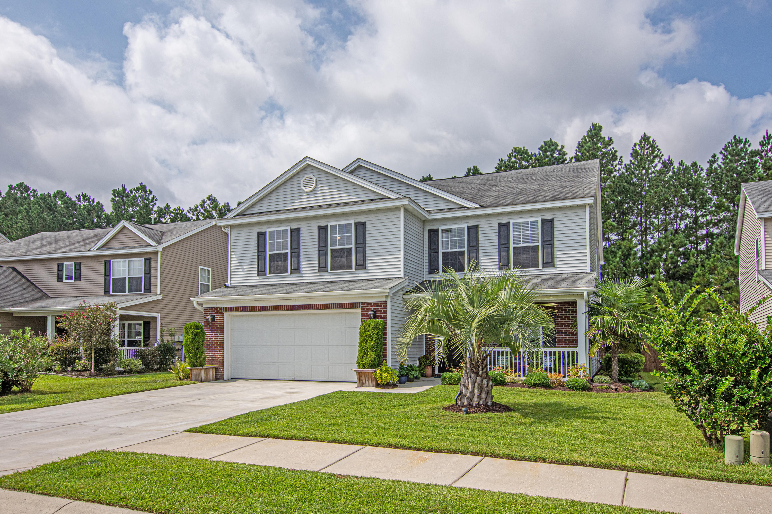323 Deep River Road Summerville, SC 29486 - Photo 4 of 58 323 Deep River Road