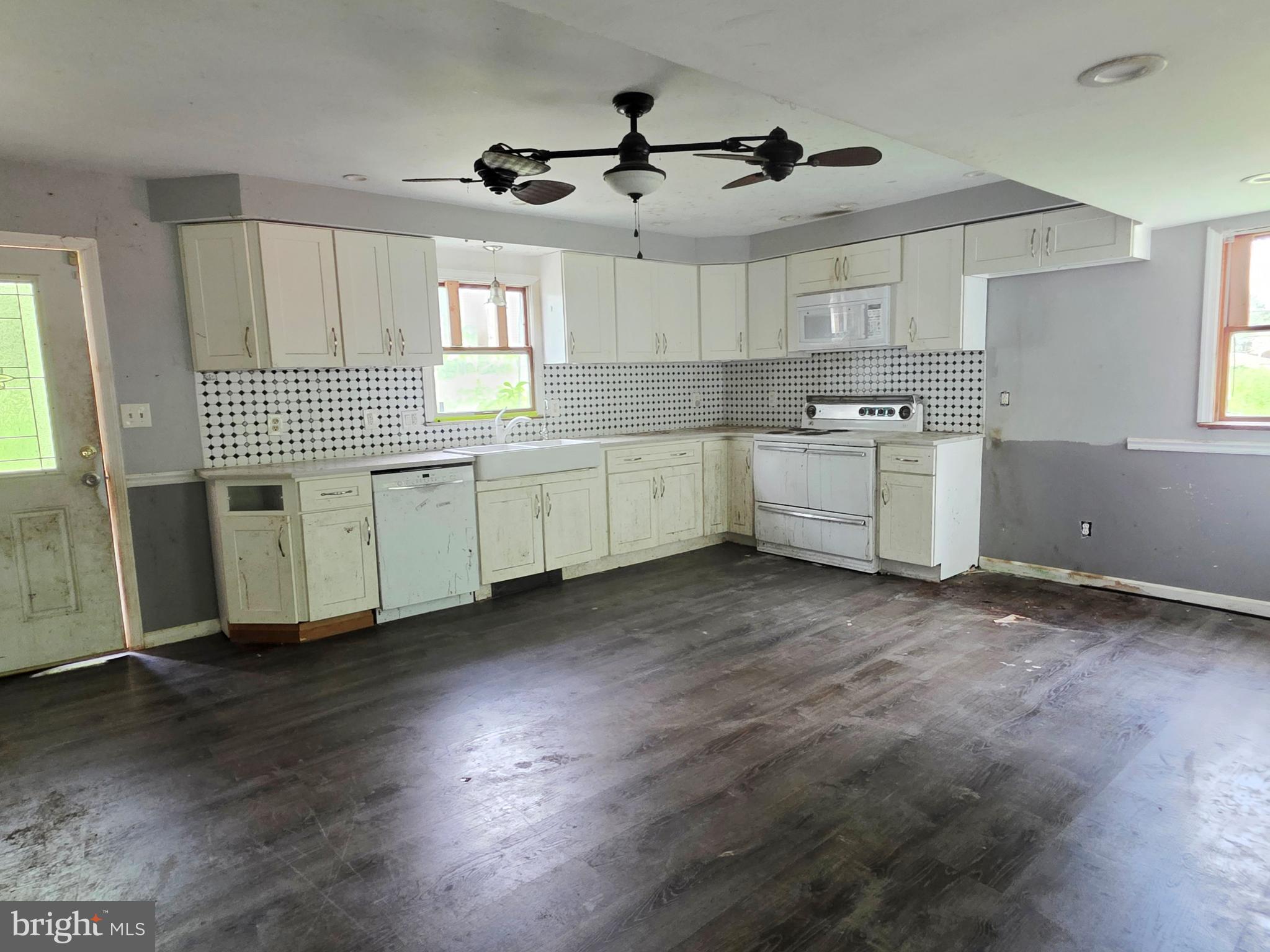 808 Lincoln Road Mullica Hill, NJ 08062 - Photo 8 of 19