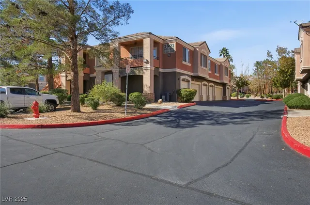$1,490 | 1501 Truett Street, Unit 202, Las Vegas, NV 89128