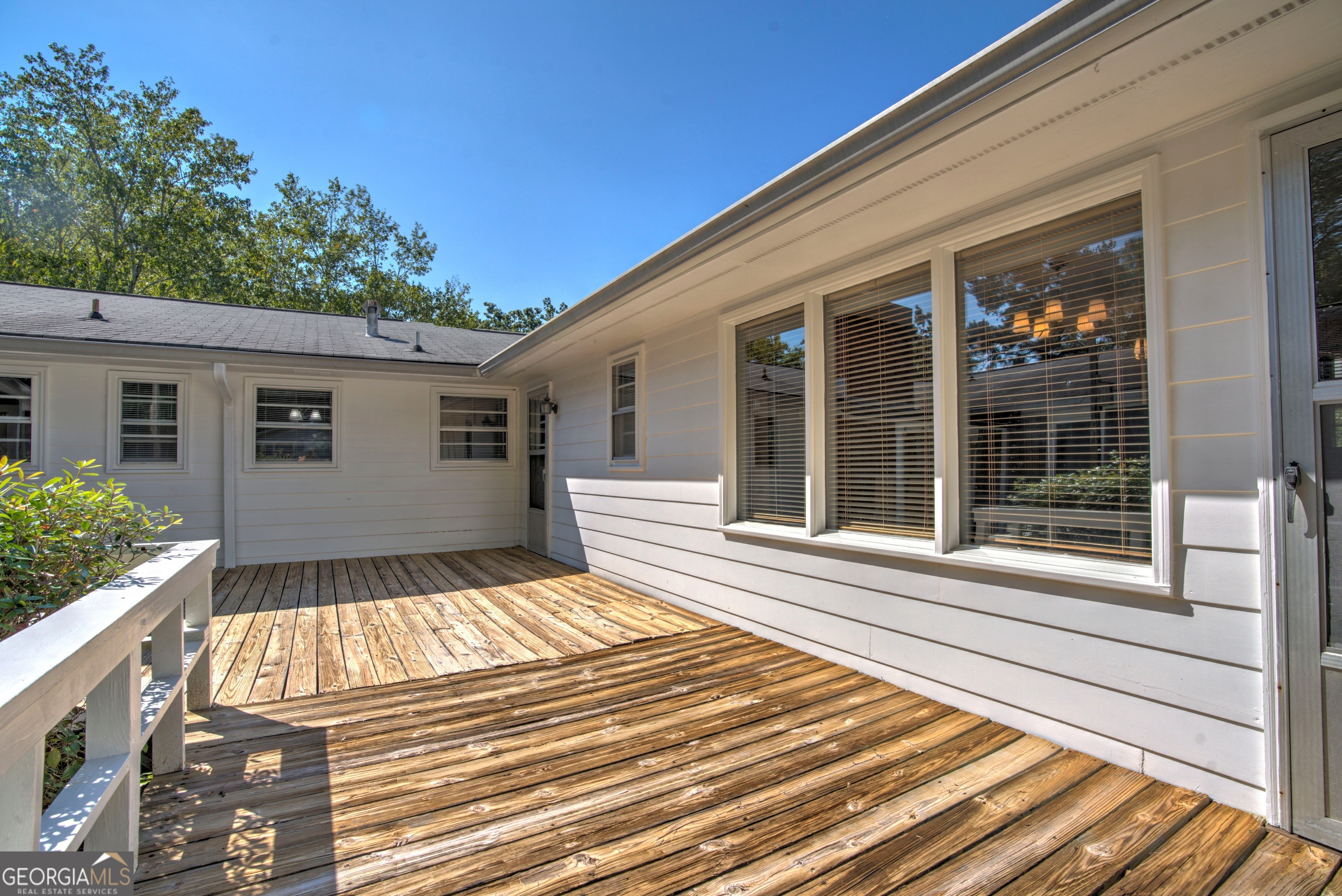 25 Ridge Drive Southwest Rome, GA 30165 - Photo 27 of 37 a view of backyard with a patio