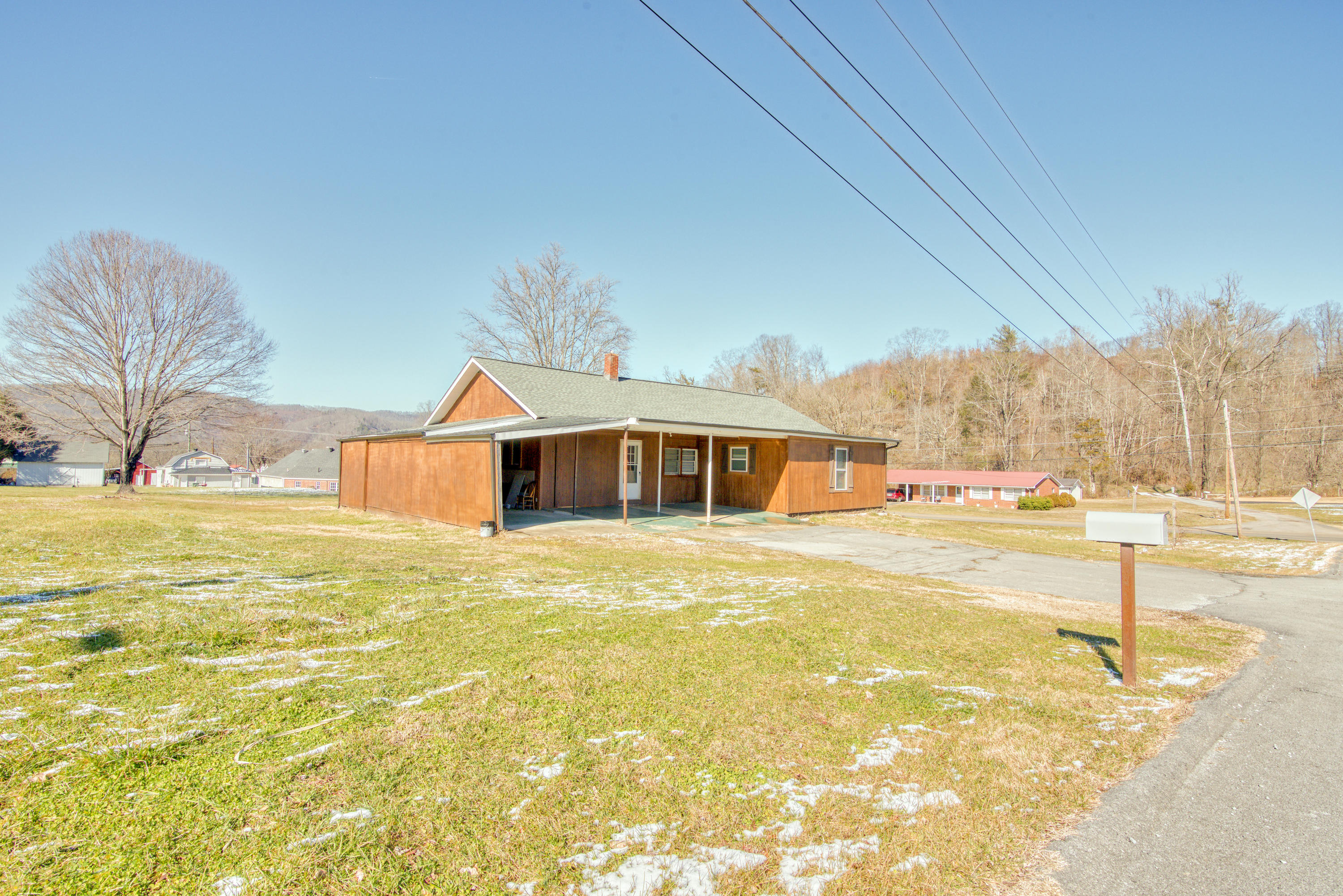 816 Rock Creek Road Erwin, TN 37650 - Photo 10 of 40 DSC_3096_rockcreek