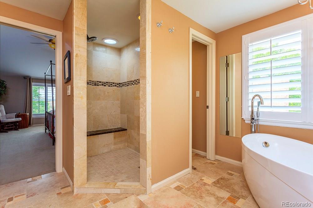 9082 Sunset Ridge Court Highlands Ranch, CO 80126 - Photo 17 of 35 Gallery Image 17