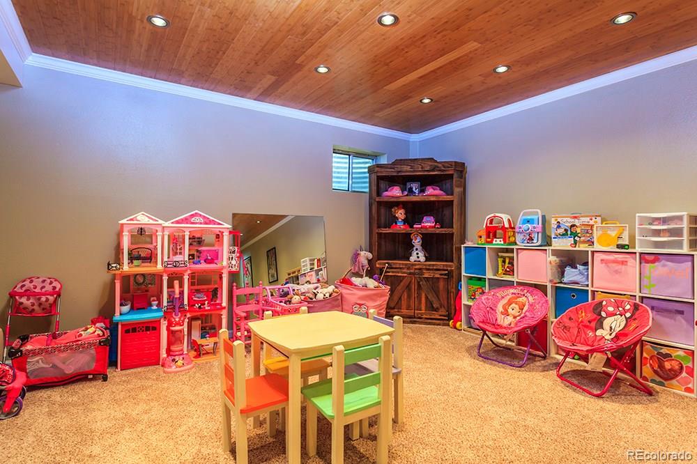 9082 Sunset Ridge Court Highlands Ranch, CO 80126 - Photo 27 of 35 Gallery Image 27