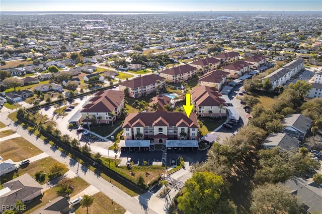 $189,000 | 1121 Van Loon Commons Cir Cape, Unit 305, Cape Coral, FL 33909