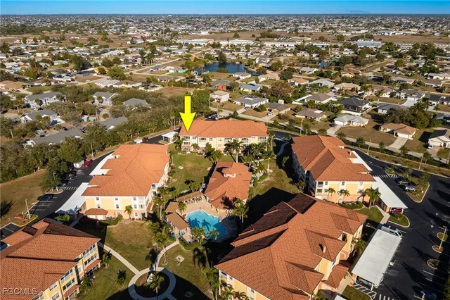 $189,000 | 1121 Van Loon Commons Cir Cape, Unit 305, Cape Coral, FL 33909