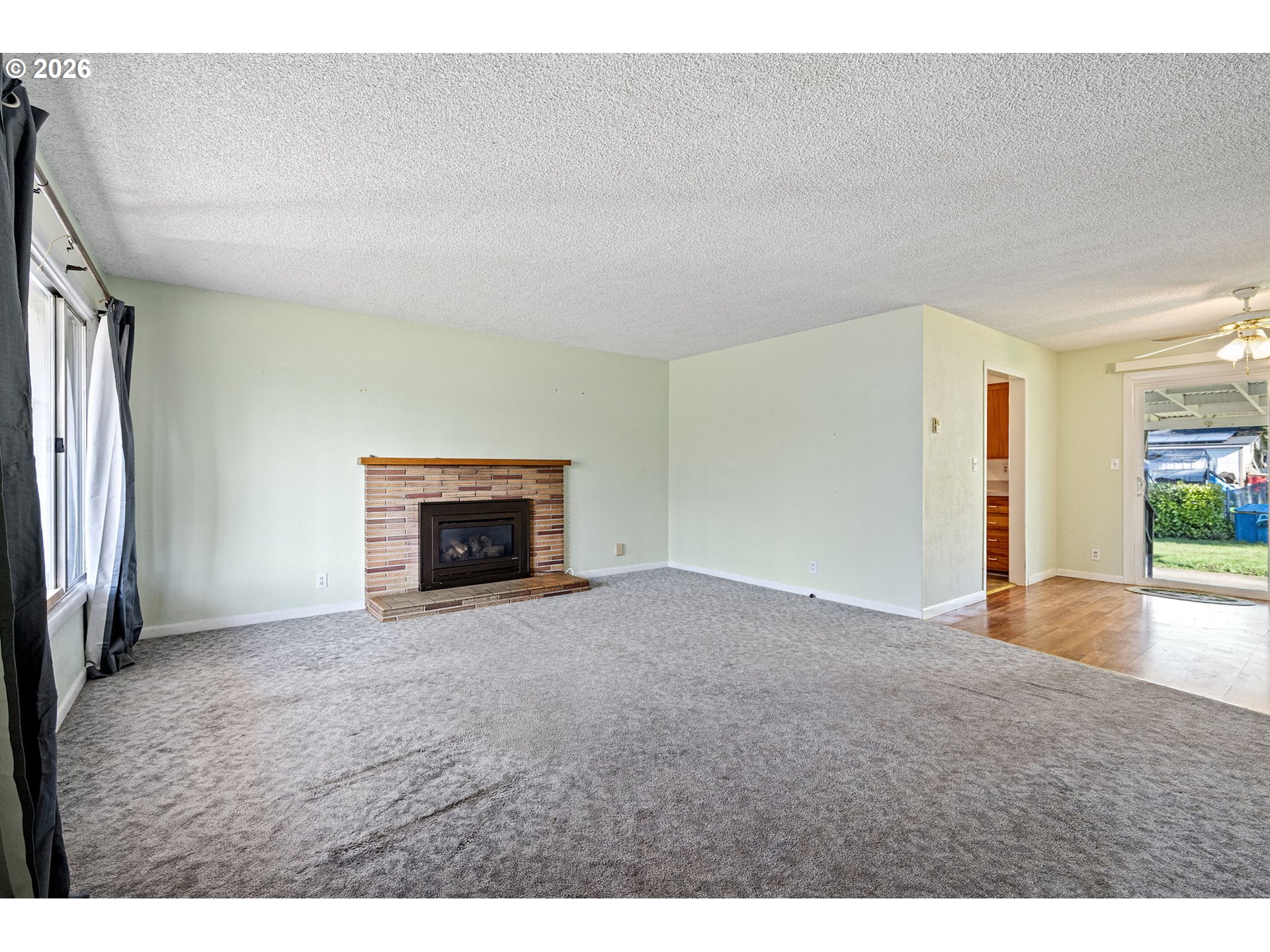 630 South 3rd Street Cottage Grove, OR 97424 - Photo 8 of 47