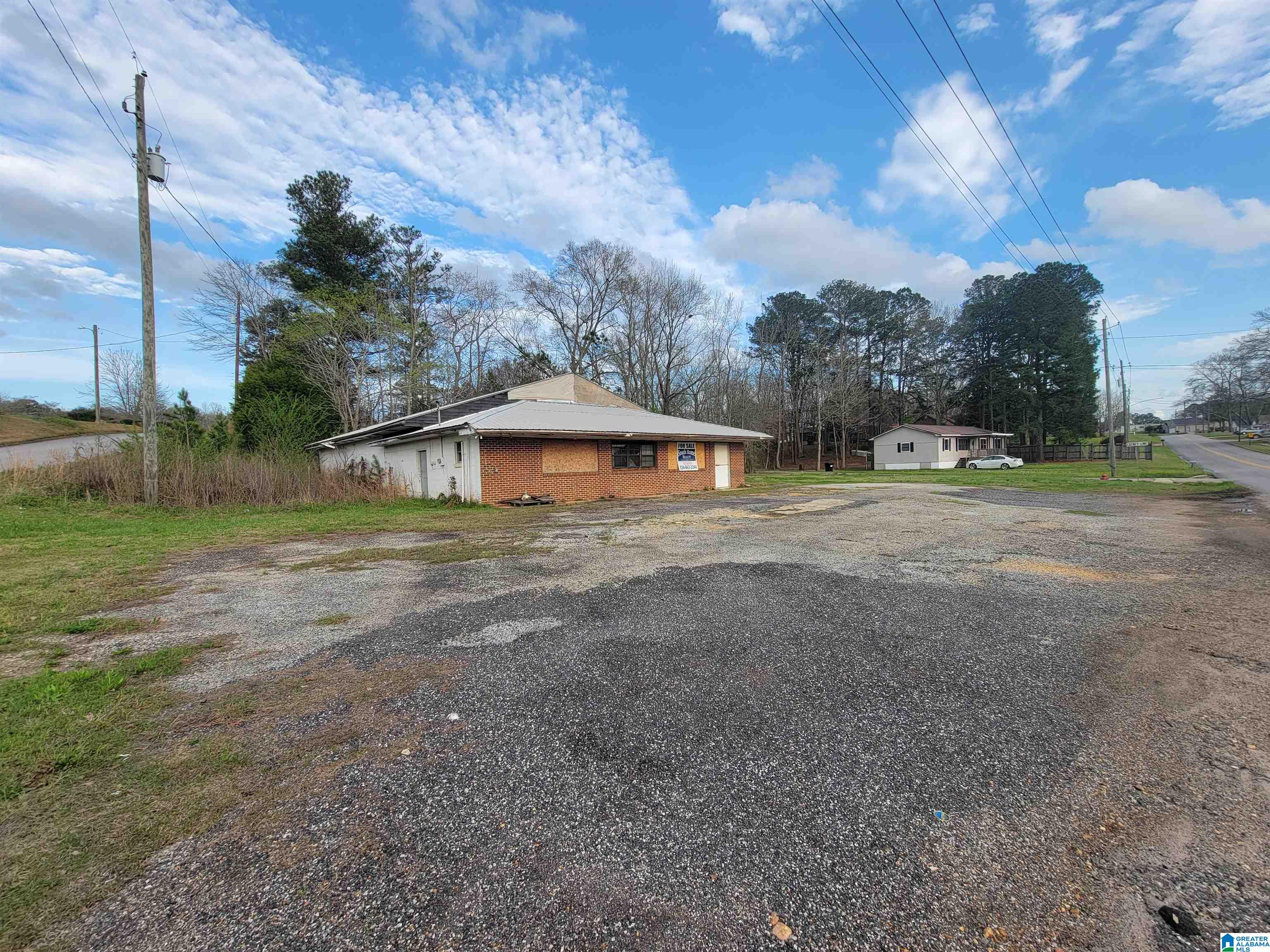 607 West Point Street Roanoke, AL 36274 - Photo 4 of 6