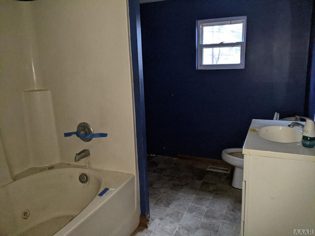 1719 Harvey Point Road Hertford, NC 27944 - Photo 15 of 41 Gallery Image 15