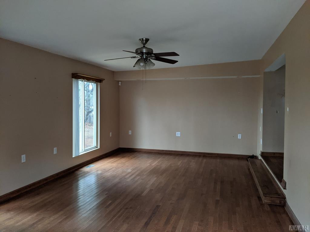 1719 Harvey Point Road Hertford, NC 27944 - Photo 18 of 41 Gallery Image 18