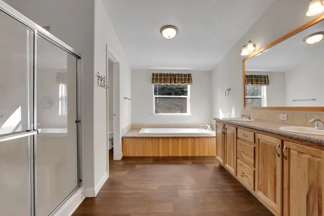 $560,000 | 38911 North Newport Highway, Elk, WA 99009