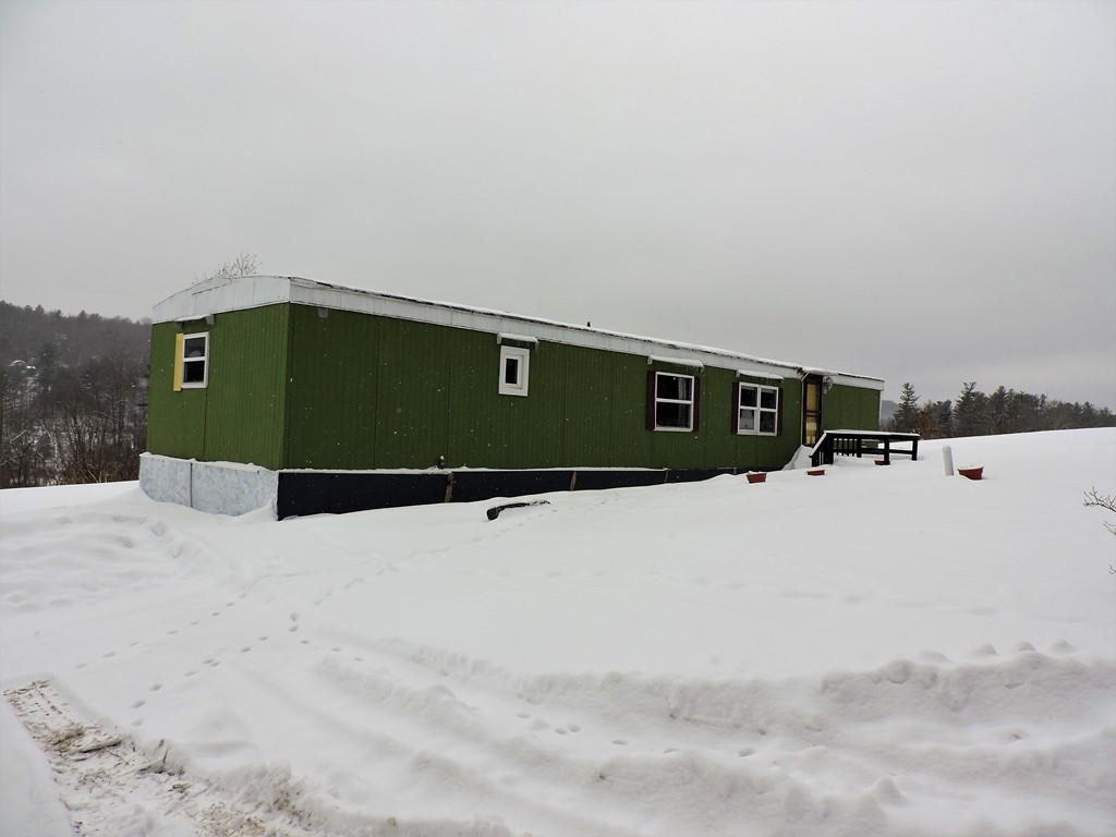 a view of outdoor space