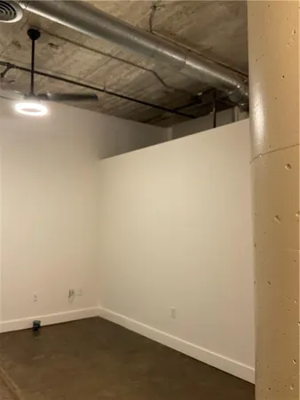 $2,400 | 881 Memorial Drive Southeast, Unit 109, Atlanta, GA 30316