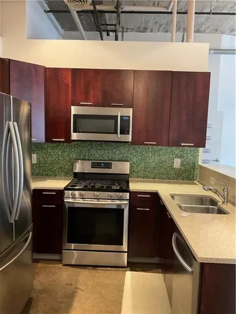 $2,400 | 881 Memorial Drive Southeast, Unit 109, Atlanta, GA 30316