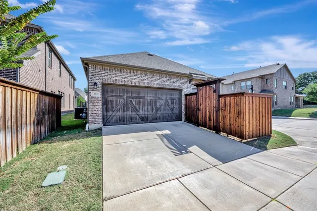 $445,000 | 319 Park Drive, Euless, TX 76040