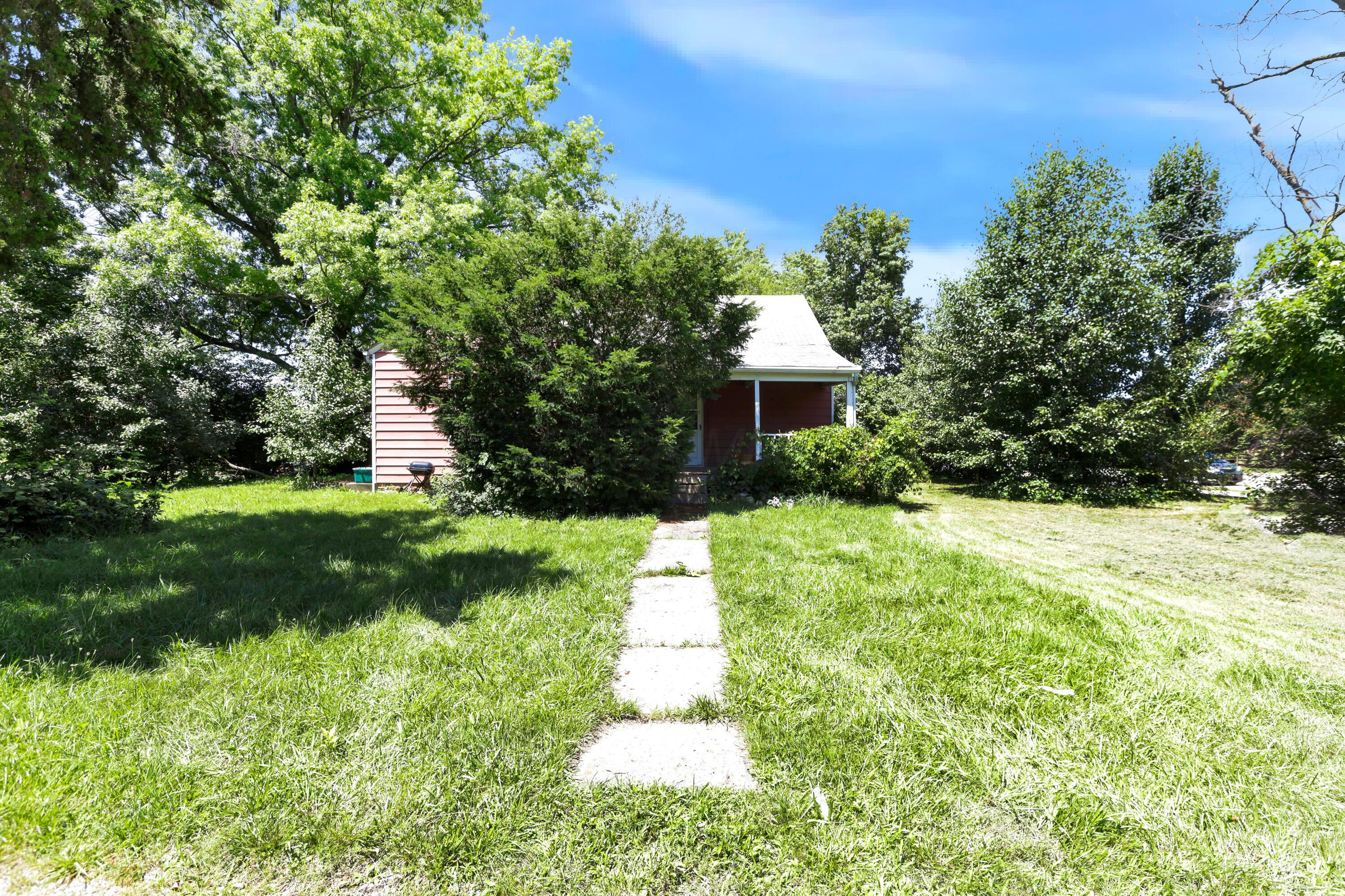 8076 South Old State Road Lewis Center, OH 43035 - Photo 5 of 24 download_4