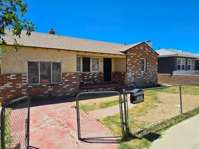 $225,000 | 15653 K Street, Mojave, CA 93501