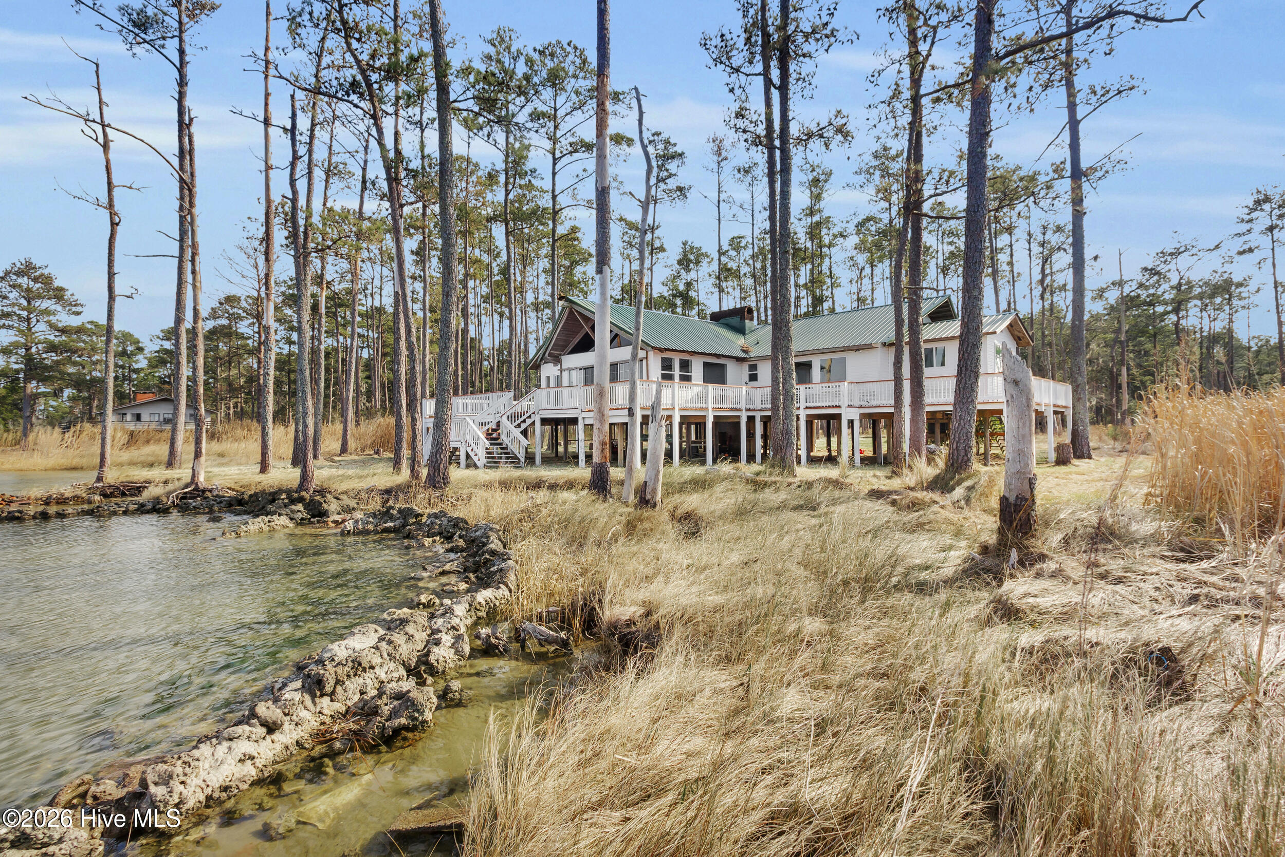 1117 Whealton Point Road Aurora, NC 27806 - Photo 28 of 33 Back