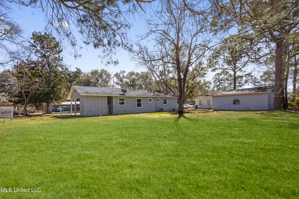$137,500 | 3709 Pineview Drive, Pascagoula, MS 39581