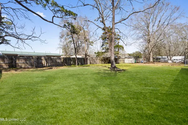 $137,500 | 3709 Pineview Drive, Pascagoula, MS 39581