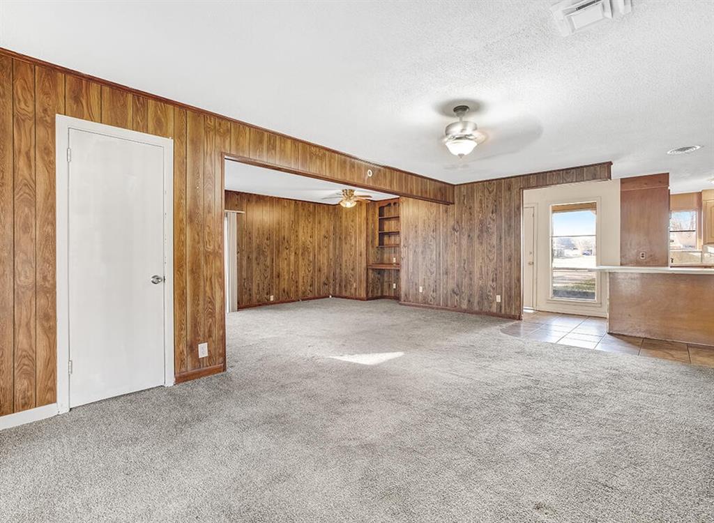 504 Redwater Road Wake Village, TX 75501 - Photo 9 of 17