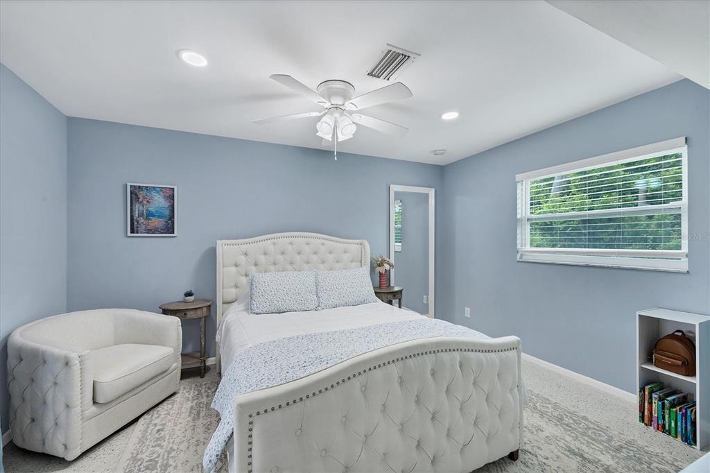 4521 Rainbow Road Venice, FL 34293 - Photo 23 of 49 Gallery Image 23