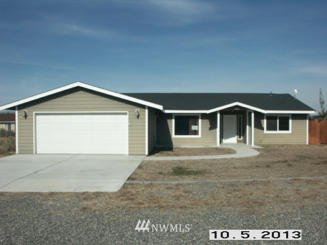 418 Spring Circle Mattawa, WA 99349 - Photo 1 of 15 Gallery Image 1