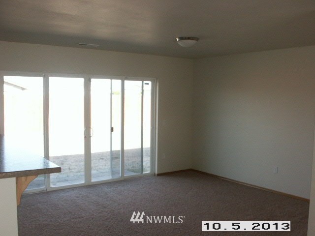 418 Spring Circle Mattawa, WA 99349 - Photo 4 of 15 Gallery Image 4