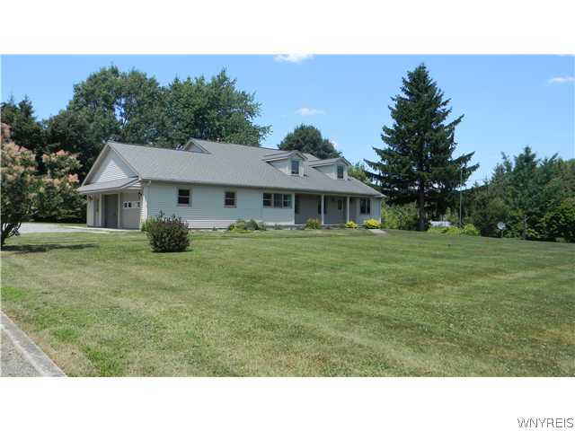 2149 Angling Road Pembroke, NY 14036 - Photo 1 of 1 Exterior Front