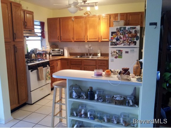 325 West Exeter Street Satellite Beach, FL 32937 - Photo 3 of 12 Additional Photo