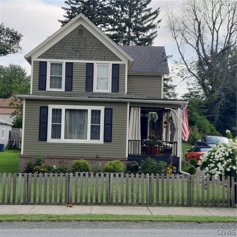 7 Van Epps Street Vernon, NY 13476 - Photo 2 of 35