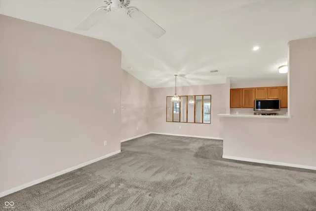 $179,900 | 8354 Glenwillow Lane, Unit 205, Indianapolis, IN 46278