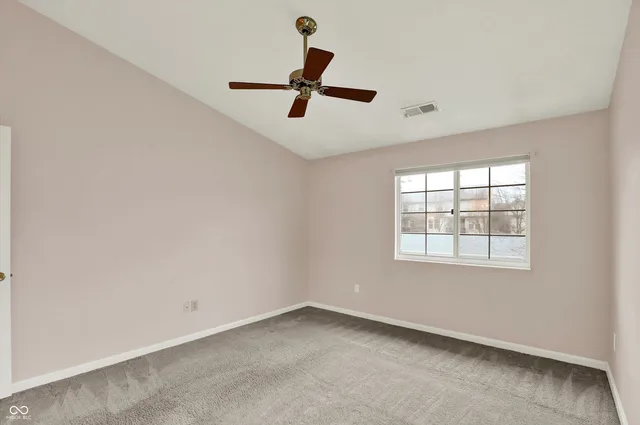 $179,900 | 8354 Glenwillow Lane, Unit 205, Indianapolis, IN 46278