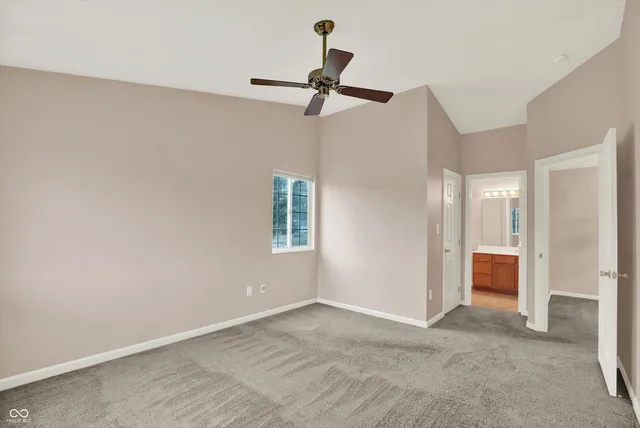 $179,900 | 8354 Glenwillow Lane, Unit 205, Indianapolis, IN 46278