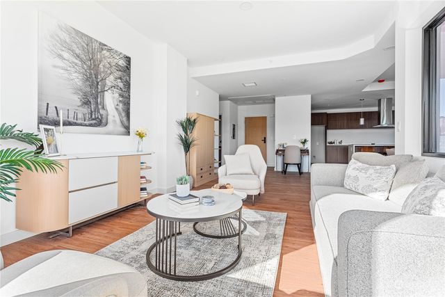 $660,000 | 1025 Granary Avenue, Unit 202, Bellingham, WA 98225