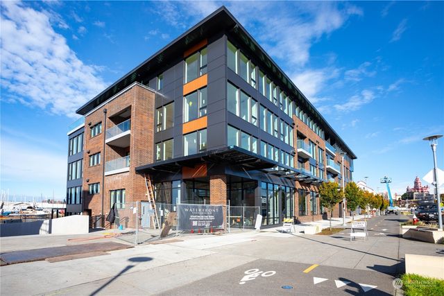 $660,000 | 1025 Granary Avenue, Unit 202, Bellingham, WA 98225