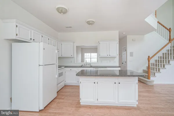 $2,725 | 8 Trout Trail, Delran, NJ 08075