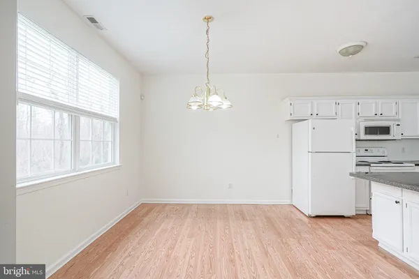 $2,725 | 8 Trout Trail, Delran, NJ 08075