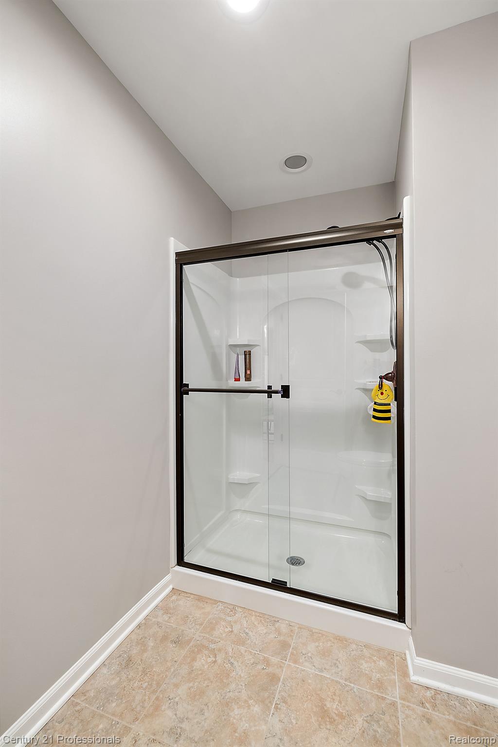 6921 Oakhurst Ridge Road Clarkston, MI 48348 - Photo 53 of 74 Gallery Image 53